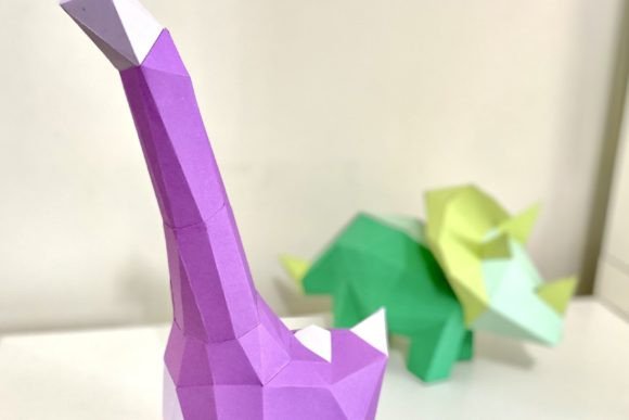 Brachiosaurus Paper Sculpture: A 3D SVG for Creative Animal Lovers